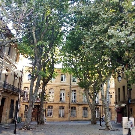 Beau Duplex Avec Terrasse - Centre Historique Apartment Aix-en-Provence Exterior photo