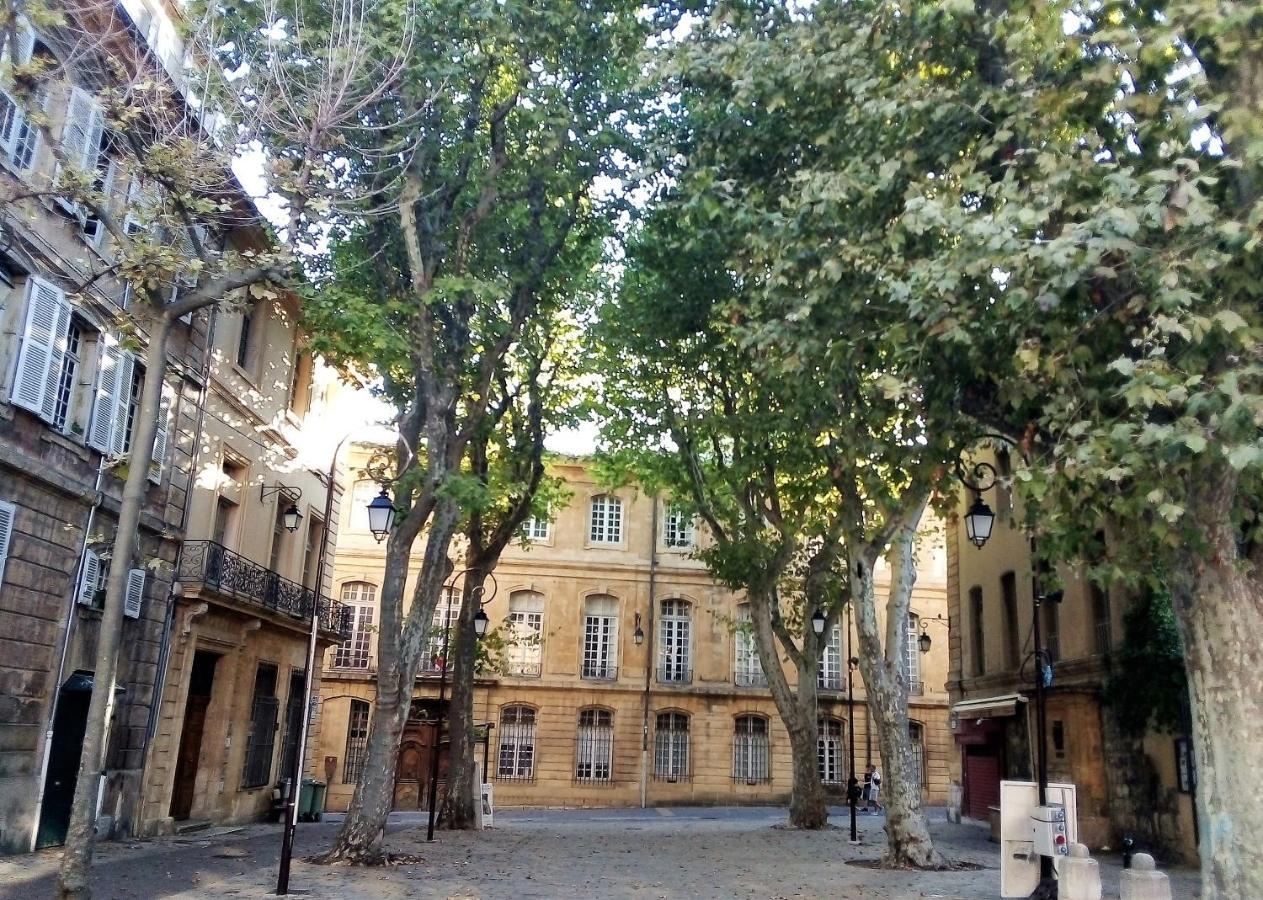 Beau Duplex Avec Terrasse - Centre Historique Apartment Aix-en-Provence Exterior photo
