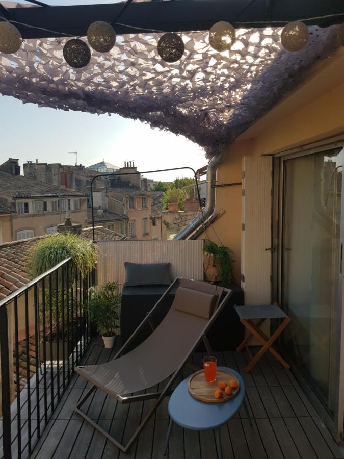 Beau Duplex Avec Terrasse - Centre Historique Apartment Aix-en-Provence Exterior photo